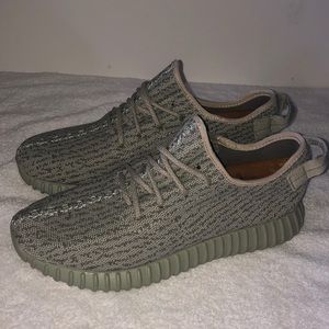 yeezy moonrock